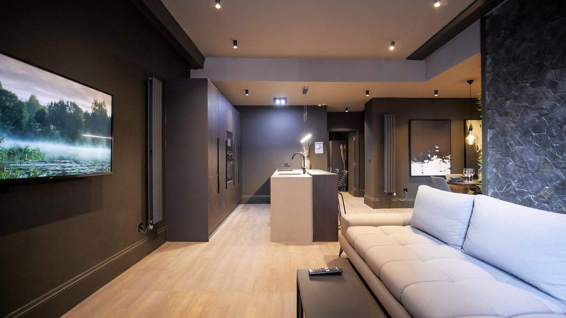 midnight-boutique-open-plan-living-area