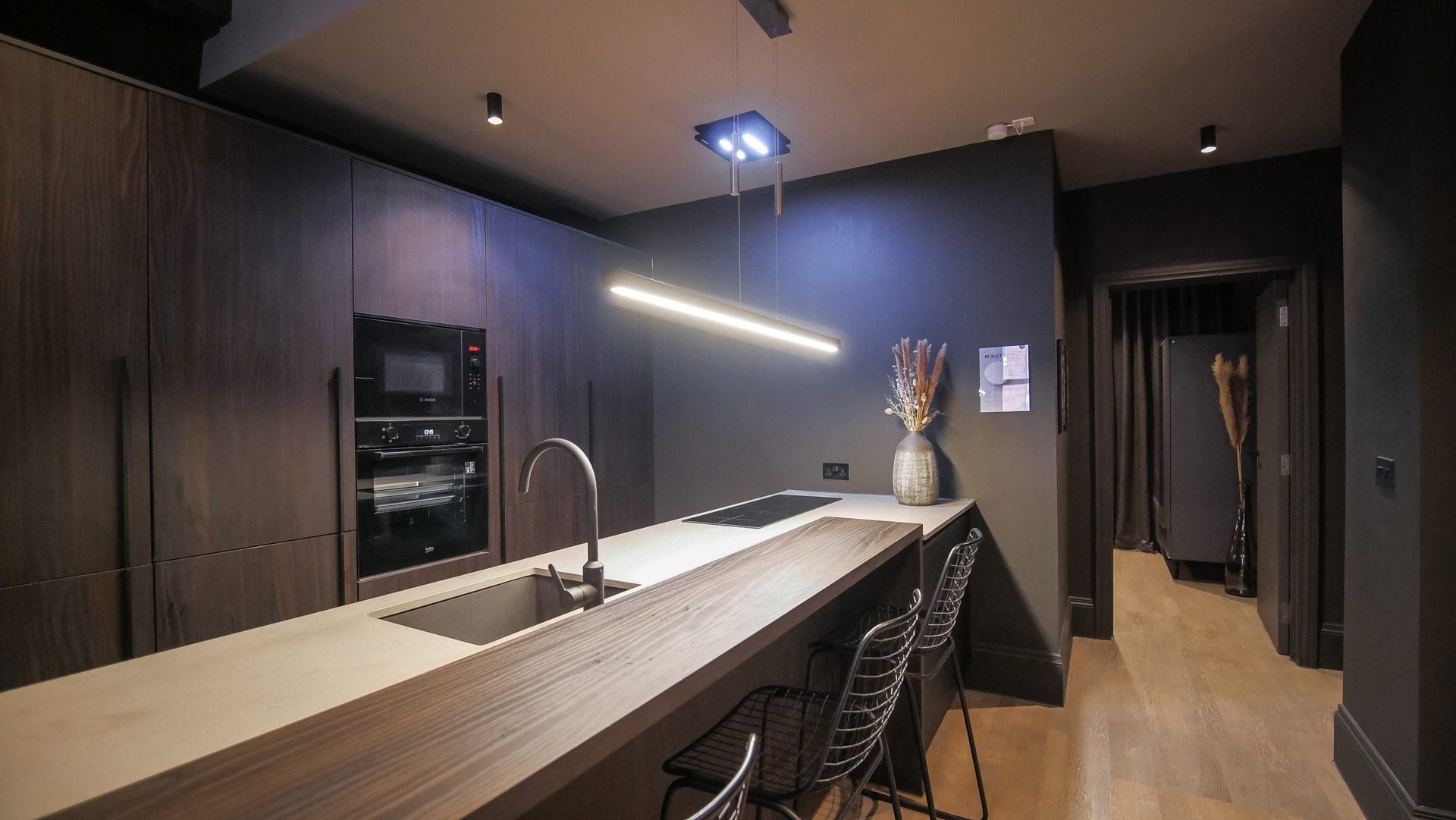 midnight-boutique-kitchen