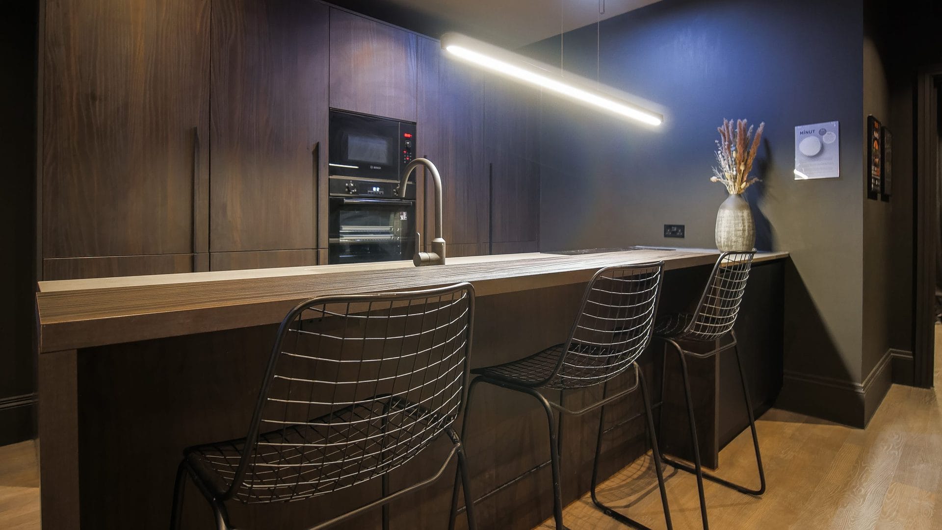 midnight-boutique-kitchen