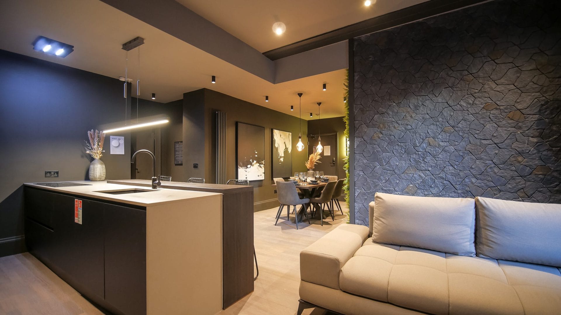 midnight-boutique-open-plan-living-area