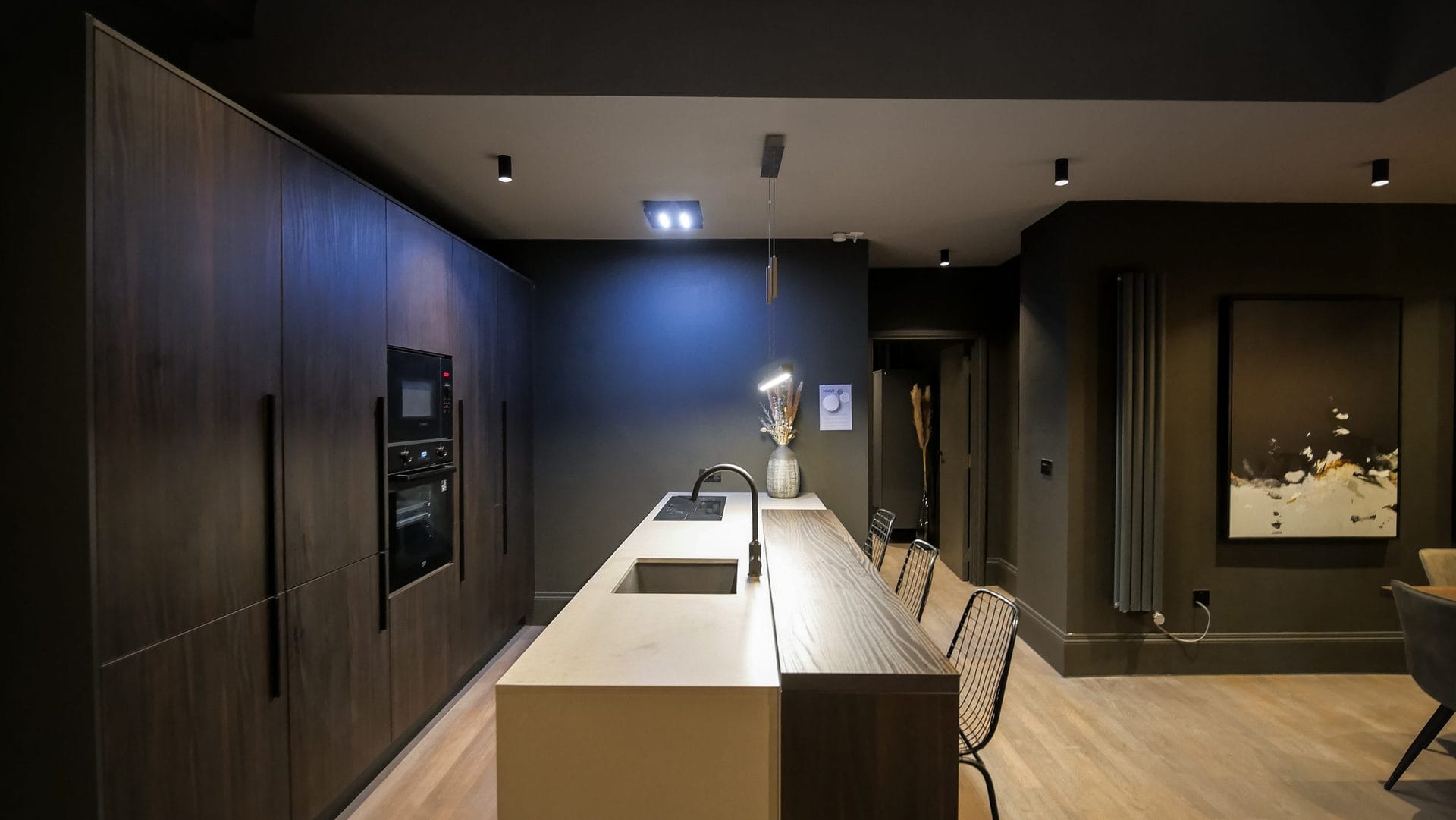 midnight-boutique-kitchen