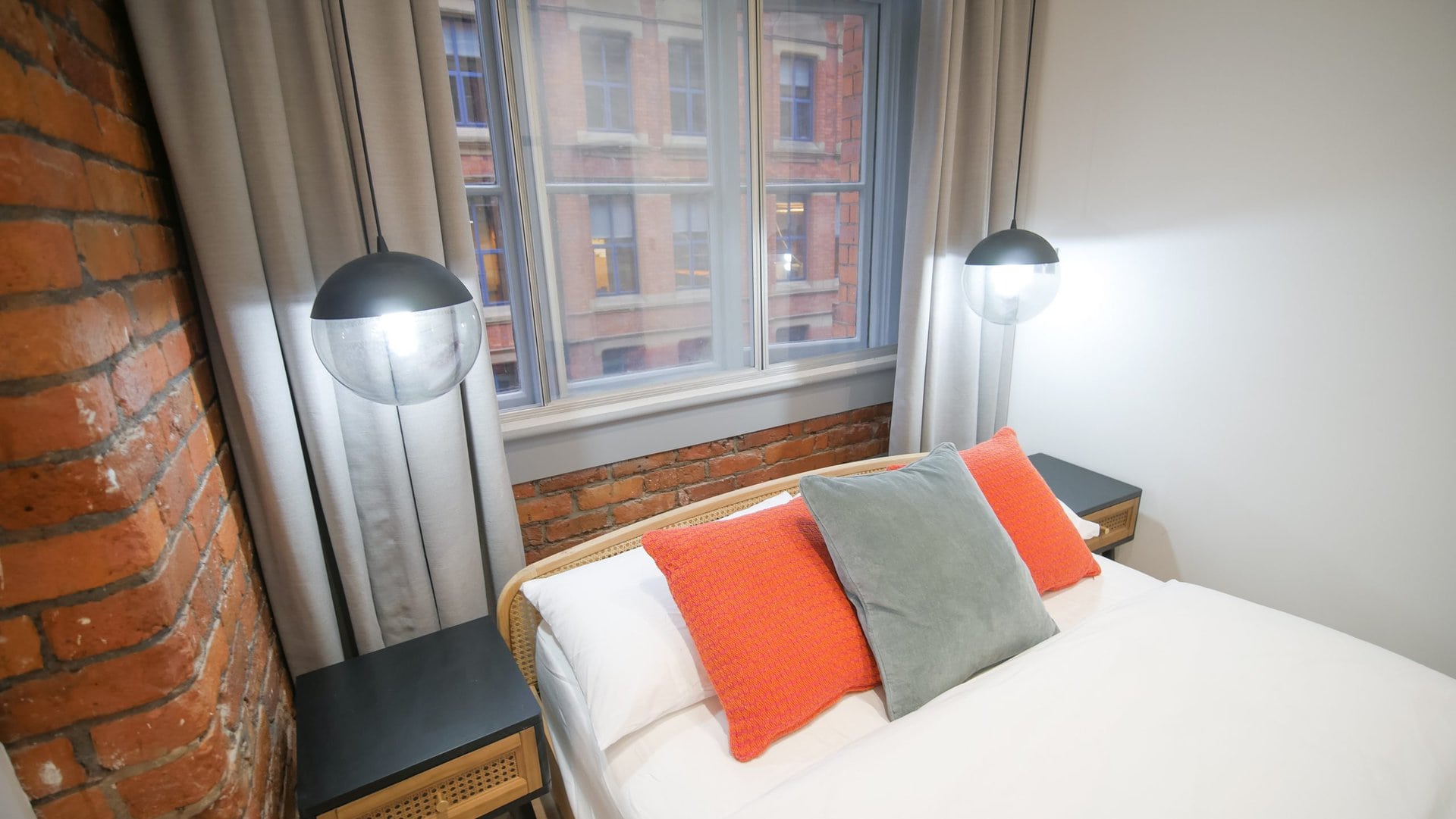 one-landscape-bedroom